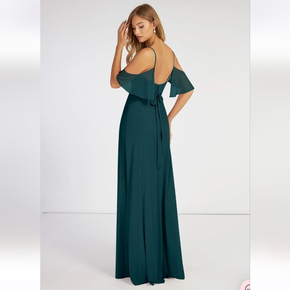 Dress - Picture 4 of 5